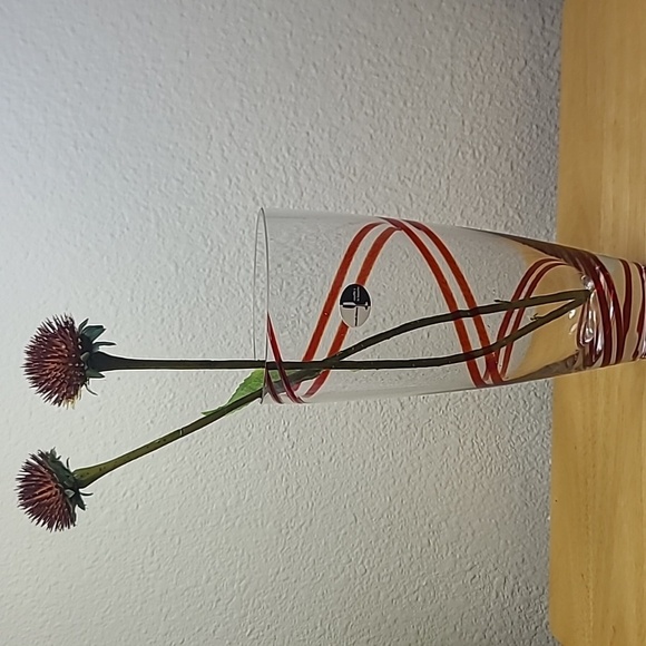 Mouth Blown Double Red Swirline Hand Blown Glass Vase - Picture 2 of 7